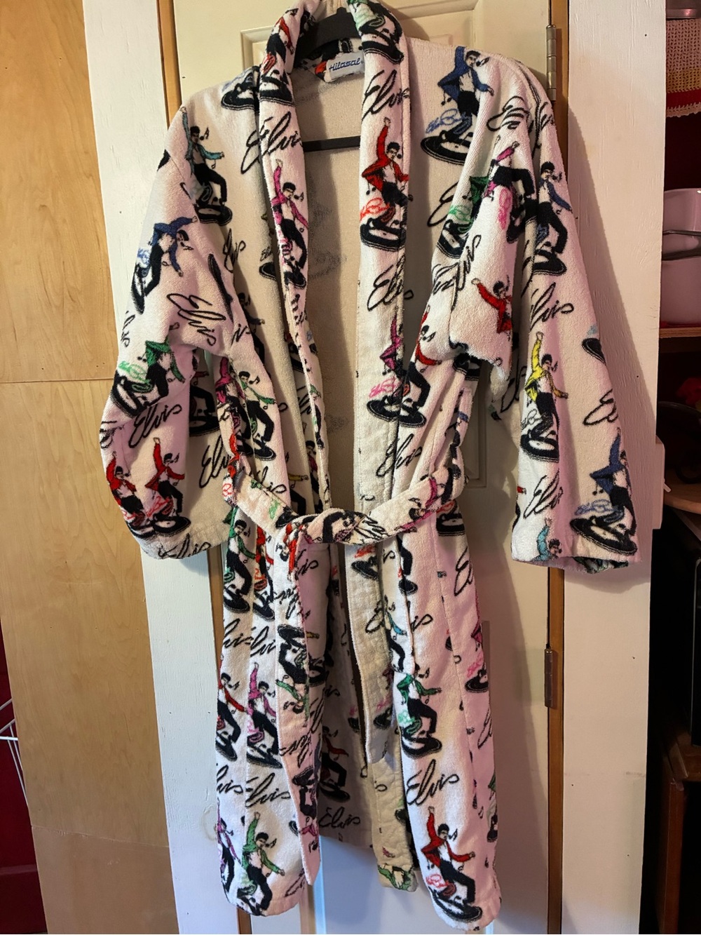 Vintage Plush Terry Shawl Collar Robe with Multicolor Elvis on vinyl Motif